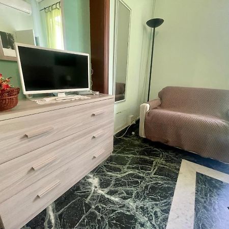 Maya'S Apartment Close To Ballaro Market And Central Station Palermo Buitenkant foto